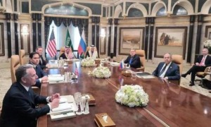 大轰炸！乌克兰全黑了！普京设下鸿门宴，泽连斯基敢去莫斯科吗？