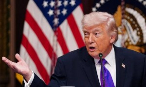 伊朗新领袖推翻总统令，下令狠打美军基地，革命卫队将发射更多的重型导弹！