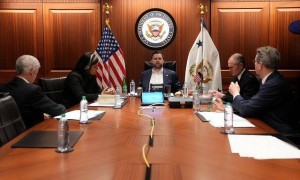 被打入冷宫？在白宫地位一落千丈，特朗普对伊战争表明，万斯逐渐“失势”