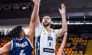 欧洲杯综述:东契奇34+9+5仍吞败仗 字母31分希腊开门红