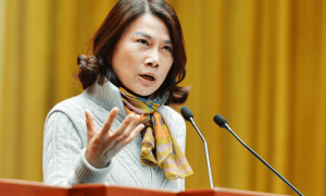 董明珠卸任！不是退隐，而是格力在偷偷憋大招？